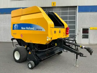 New Holland BR7070
