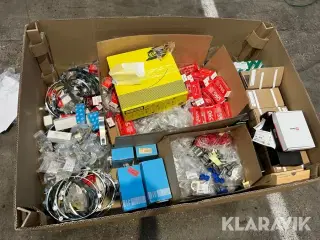 Lot - låsekomponenter, svejsetråd og øvrigt overskud