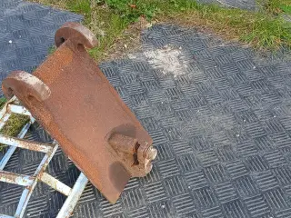 Beco beslag til rendegraver
