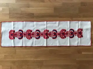 Broderet Jule Bordløber 