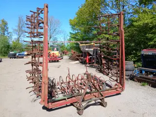 Kverneland C-tand harve ca 7m