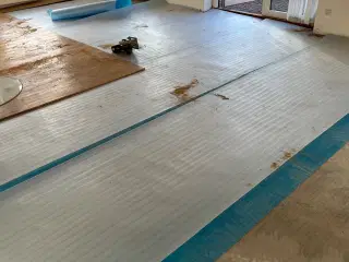 Underlag til trægulv. 100m2.+