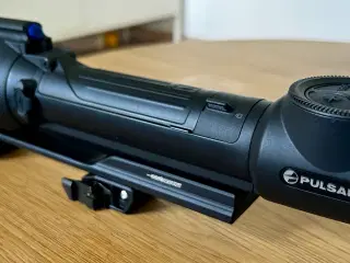 Pulsar XQ38 