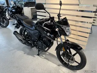 Yamaha YS 125