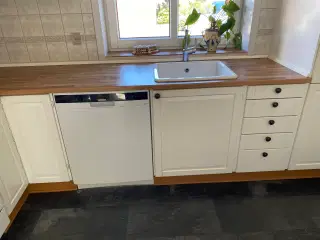 Super køkken med hårdhvidvarer