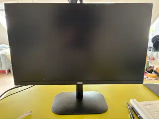 AOC 24` computerskærm 