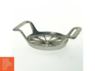 Æbleskærer i metal (str. 17x11 cm)