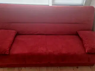 Rød sovesofa 