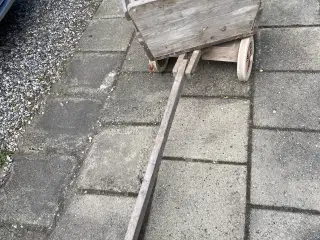 Lille fin trækvogn fungerer ok