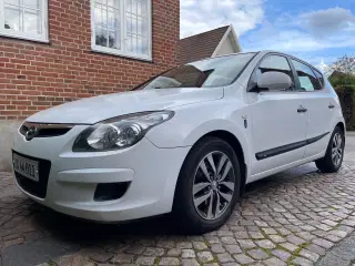 Hyundai i30 - Nysynet, kører perfekt!