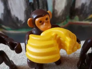 4 PlayMobil Chimpanser Aber 
