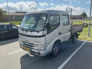 Toyota Dyna 100 DB