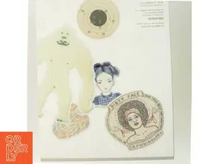 Illustration Play af Forside af bogen viser forskellige illustrationer. Den specifikke forfatter er ikke angivet direkte. (Bog)