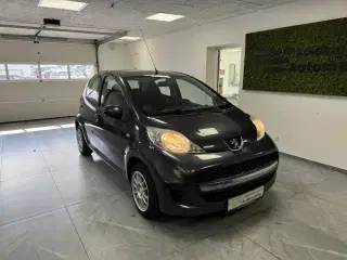 Peugeot 107 1,0 Active 68HK 5d