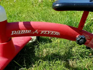 Radio Flyer gåbil 