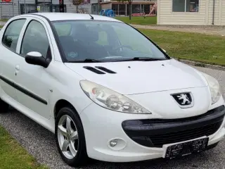 Peugeot 206+ 1.4 HDi, 25.0 km/l, 930 kr/halvår