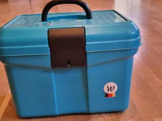Striglekasse med udstyr 