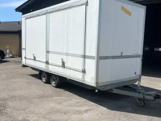 Humbaur cargo trailer