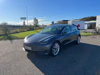 Tesla Model 3  Long Range AWD