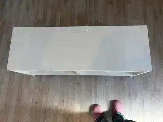 Fjernsynsbord