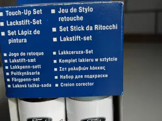 Lakstift Ford Hvid