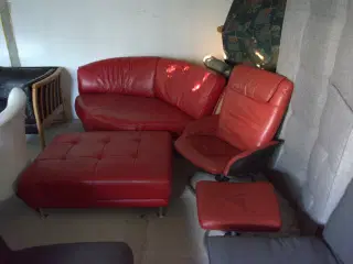 Sofaer, stole, senge osv osv osv.