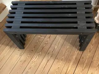 Trellebænk, sort