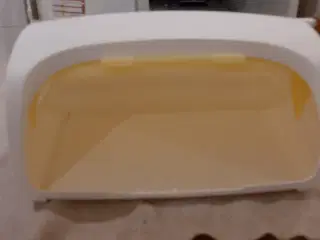 Tupperware brødbox m/skærebræt