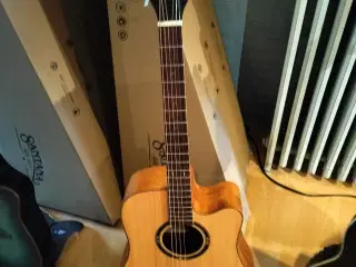 Santana Western Guitar 