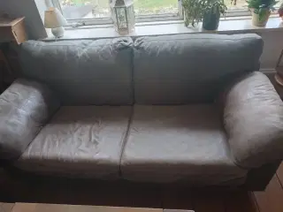 2+3 pers. Læder sofa sælges.