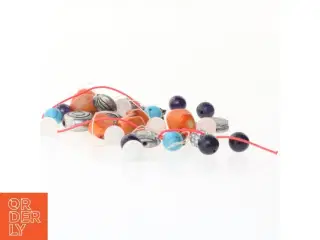 Samling af perler og vedhæng (str. 1 cm)