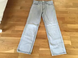 Levis jeans. Str: 25. 32.