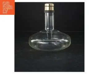 Glas karaffel med messinglåg (str. 22x20 cm)