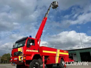 Lifttender MAN 18.285 24 meter - 4x4