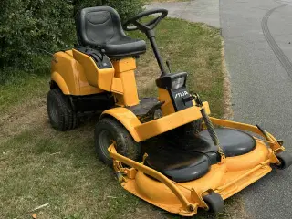 Stiga Park President hydrostat 20HK front klipper