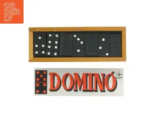 Dominospil i trææske (str. 21 x 7,5 x 5,5 cm)