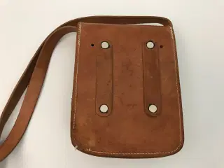 Vintage skuldertaske i kernelæder 