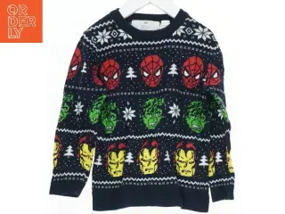 Marvel Jule Sweater fra H&M (str. 104)