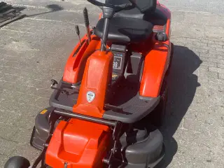 Husqvarna r214tc comford