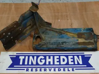 Ford 4000 Batterikasse