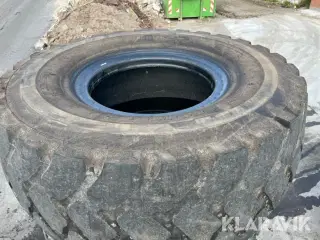Entreprenørdæk Bridgestone 4 styk