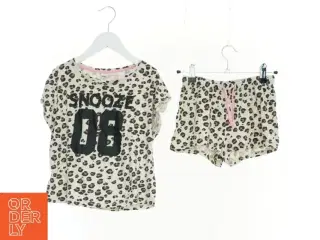 Sæt, t-shirt og shorts fra H&M (str. 140 cm)