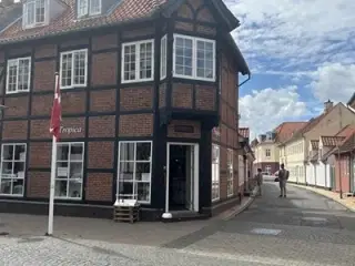 Butikslokale i hovedgaden i Kerteminde