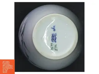 Blå og hvid vase fra Royal Copenhagen (str. 19 cm. 10 0,5 cm i diameter)
