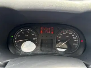 Renault Clio 1,2 8V Basic 60HK 5d