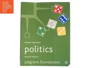 Politics af Andrew Heywood (Bog)