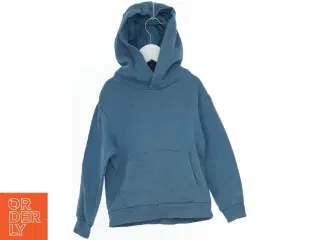 Blå hættetrøje fra H&M (str. 104)