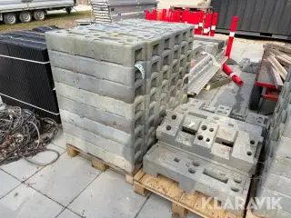 Heras betinfod. 51 styk. Heras