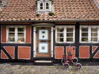 Søger leje hus 