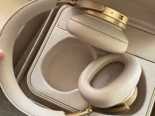 B&O Beoplay H95